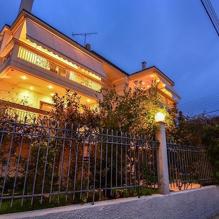 Theoni'S Apartments Xylokastro Exterior photo